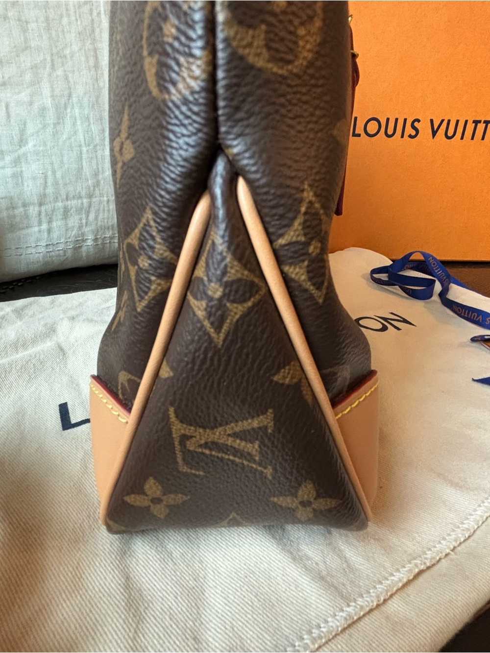 Louis Vuitton Odeon Brown Monogram Canvas Shoulder Bag with Natural Trim - Picture 15 of 16